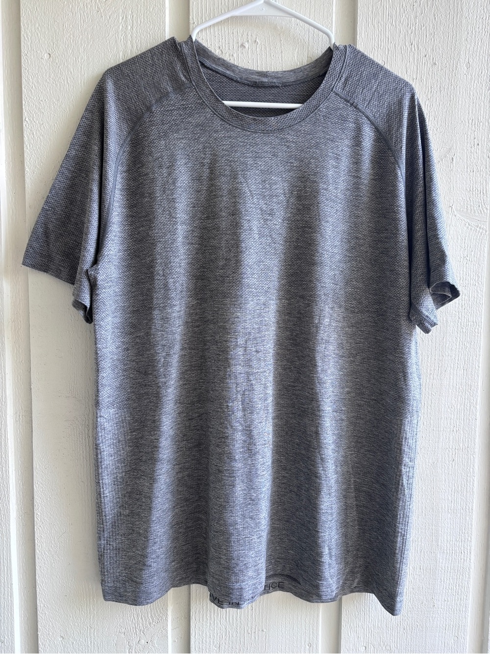 lululemon athletica Men's Short Sleeve Crew Tee - Heather Gray